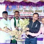 ಘಾಟಿ ಸುಬ್ರಹ್ಮಣ್ಯ ದನಗಳ ಜಾತ್ರೆ ಜಾನುವಾರುಗಳಿಗೆ ಉಚಿತ ಮೇವು ವಿತರಣಾ ಕಾರ್ಯಕ್ರಮವನ್ನು ಜಿಲ್ಲಾಧಿಕಾರಿ ಎ.ಬಿ. ಬಸವರಾಜು ಚಾಲನೆ