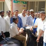 ಐ.ಎ.ಎಸ್.ಅಧಿಕಾರಿ ಛಲವಾದಿ ಮಹಾಸಭಾ ಸಂಸ್ಥಾಪಕ ಅಧ್ಯಕ್ಷ ದಿ‌.ಕೆ.ಶಿವರಾಂ ಹುಟ್ಟು ಹಬ್ಬದ ಅಂಗವಾಗಿ ಡಿ.ಪ್ರೇಮಕುಮಾರ್ ಹಾಗೂ ಊಚನಹಳ್ಳಿ ನಟರಾಜ್ ನೇತೃತ್ವದಲ್ಲಿ ಸರ್ಕಾರಿ ಆಸ್ಪತ್ರೆಯ  ರೋಗಿಗಳಿಗೆ ಹಣ್ಣ ಹಂಪಲು ವಿತರಣೆ.